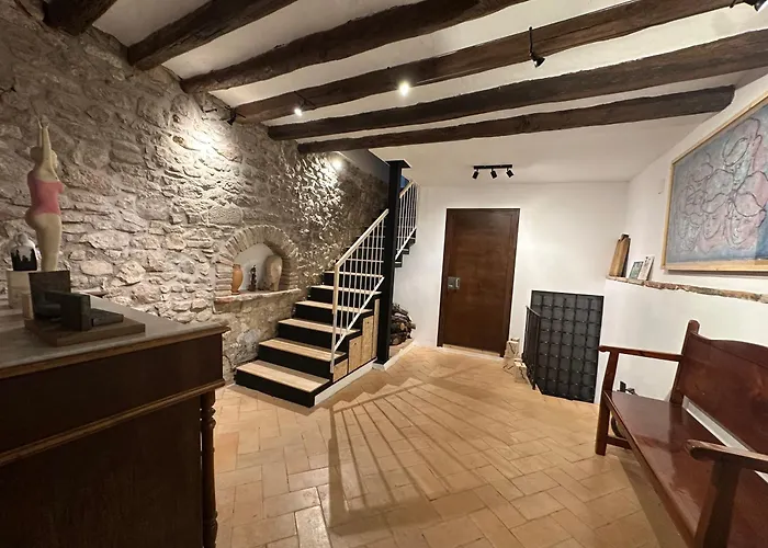 아파트 Casa Regacens *